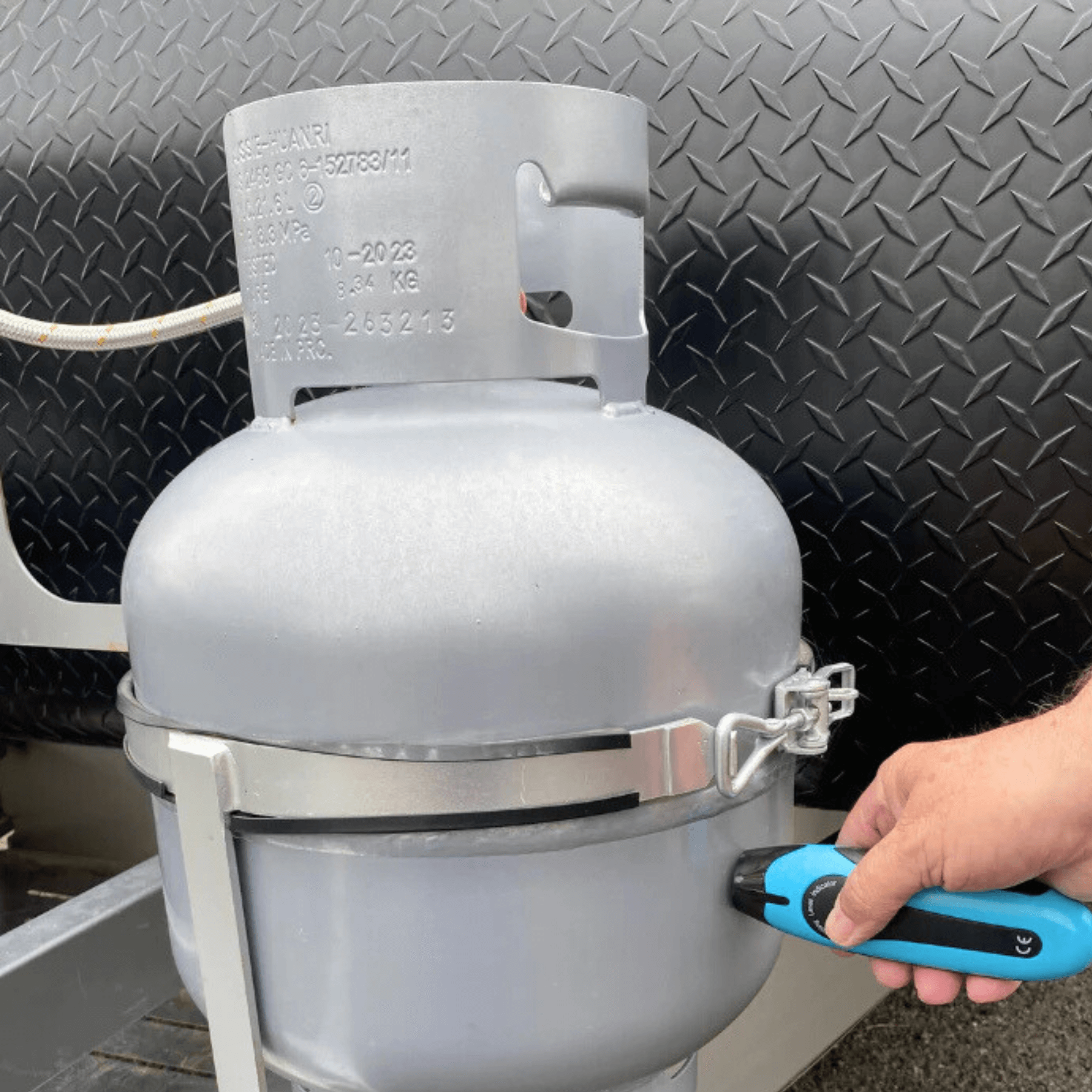 gas bottle level indicator