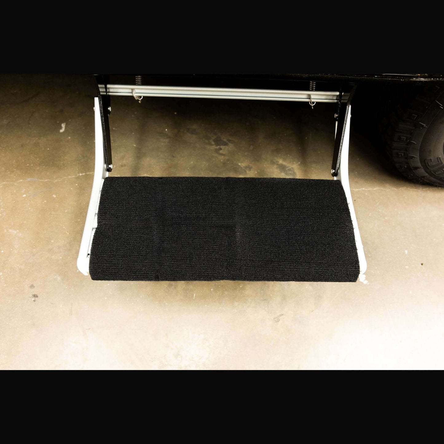 Wrap-Around Step Rug for Caravans - RV Essentials Australia